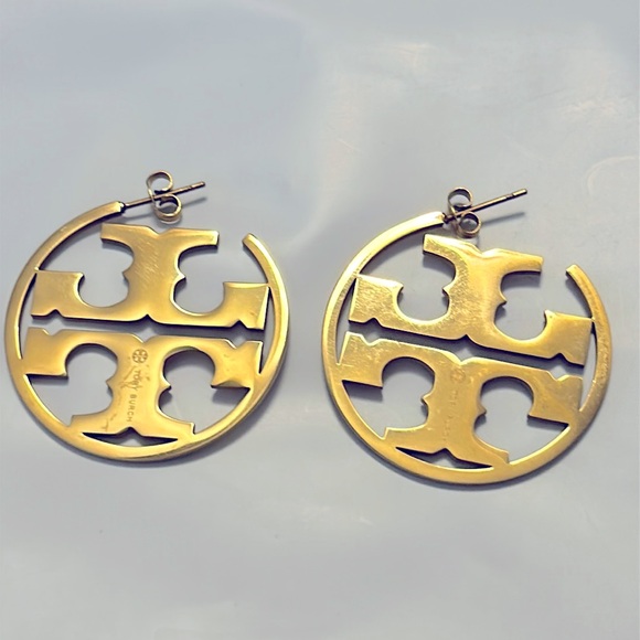 Tory Burch Jewelry - Tory Burch gold tone hoop earrings
